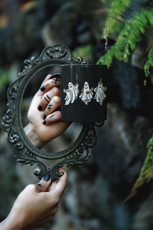 Book Ghosties Mug